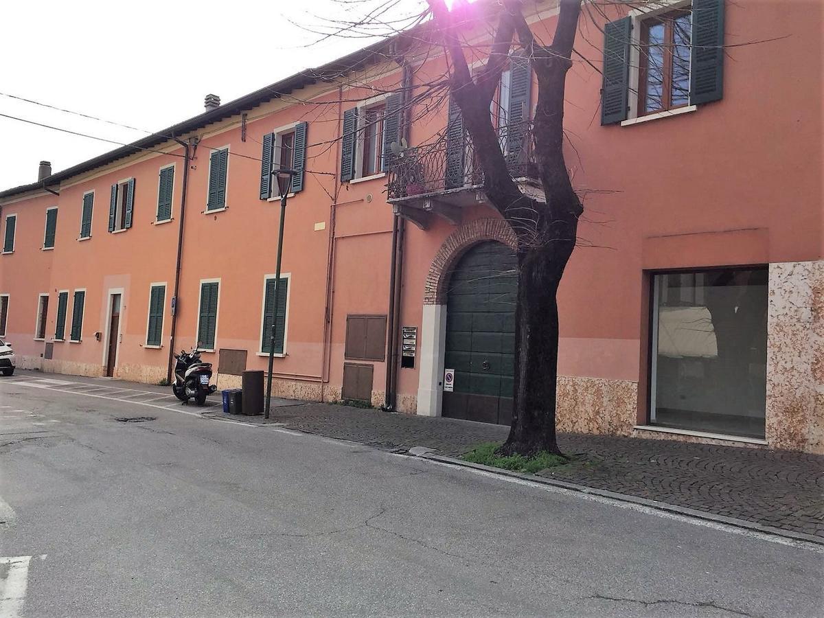 DesenzanoLoft Le chateau de Margot Desenzano del Garda Buitenkant foto